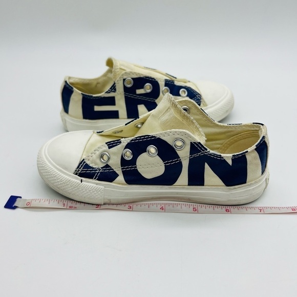 CONVERSE SNEAKERS WHITE WITHCONVERSE  IN LARGE BLUE LETTERS SIZE TODDLER 10 - Picture 9 of 10